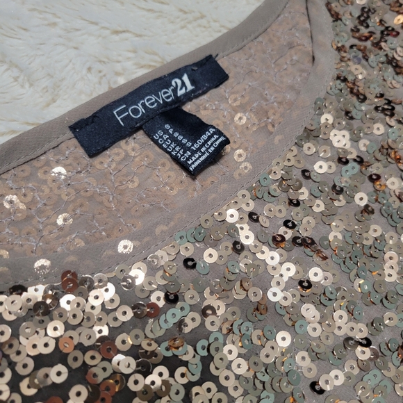 F21 Gold sequin crop top a party top, S - Picture 7 of 7